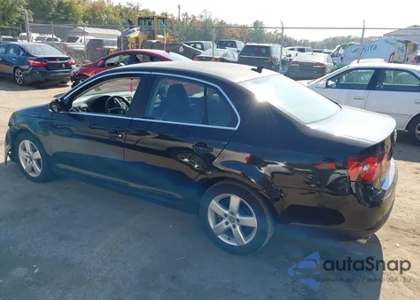 2009 Volkswagen Jetta Se z USA, uszkodzony, nr VIN 3VWRM71K19M167639